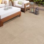 Area-externa_Porcelanato-Vegas-Crema-81x81-R-PEDACO-1