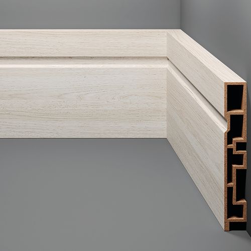 Rodapé Acqua New C/ Friso N°16 Eucatex 240 x 10 cm